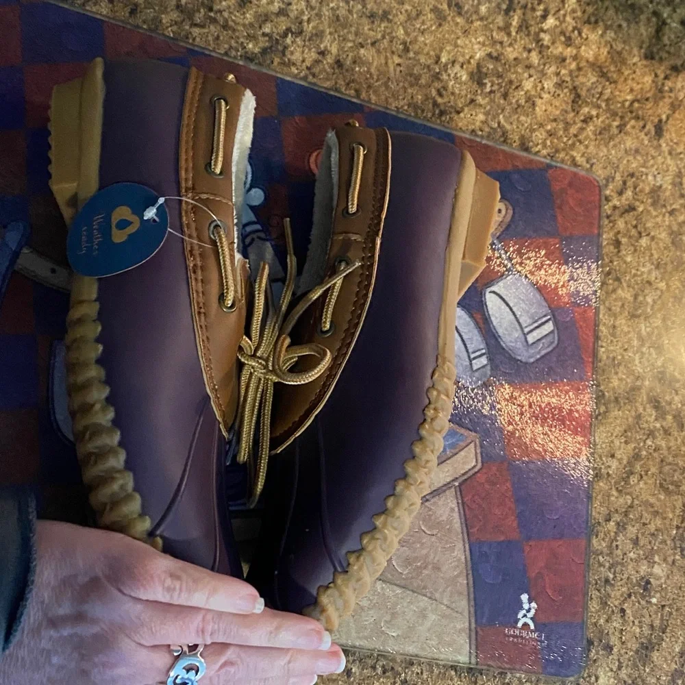 JBU Duck Shoes